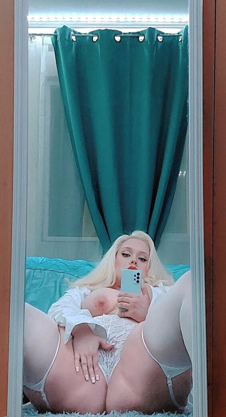 marlyndequeen erotic pornstar photo