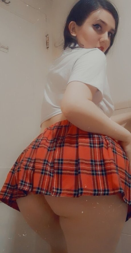 bigbootyisabella best model picture