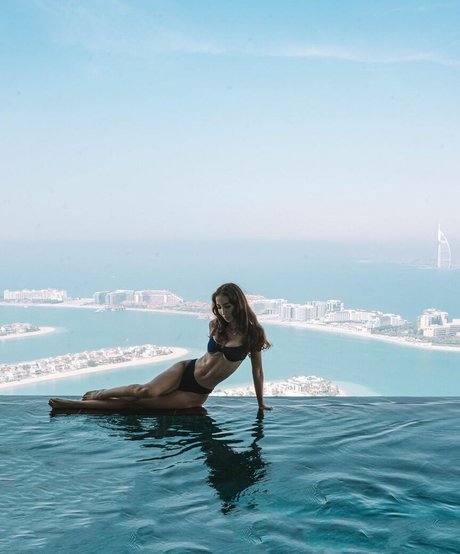 Helena Angelov pornstar perfect pic