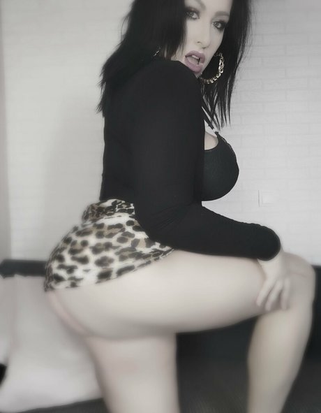 petite asian onlyfans art naked photo