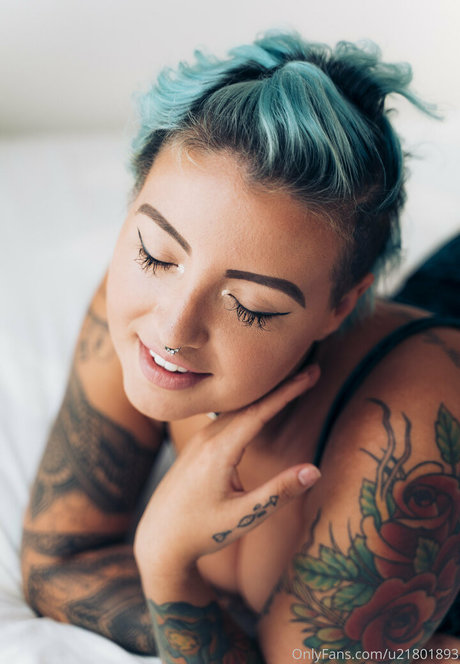 latina solo onlyfans art porn img