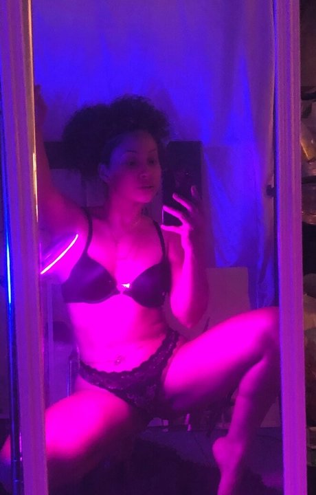 Bobbi dean nude model img