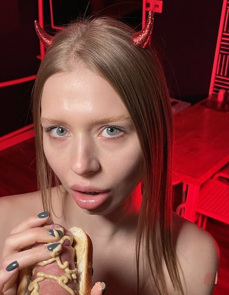 lickmypic pornographic star img