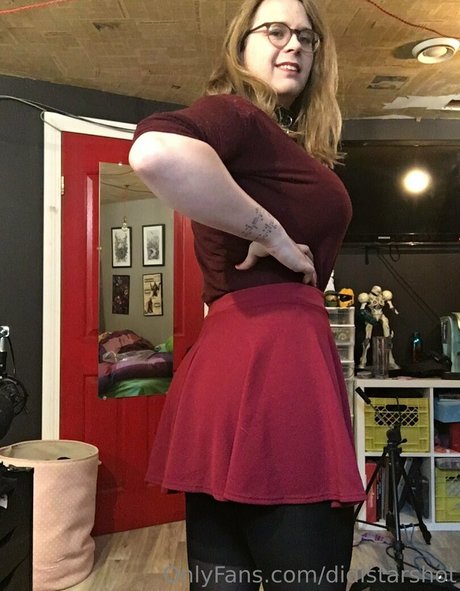 didistarshot naked actress img