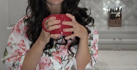 public pussy onlyfans free porn photo