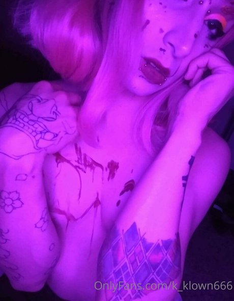 k klown666 sexy star image
