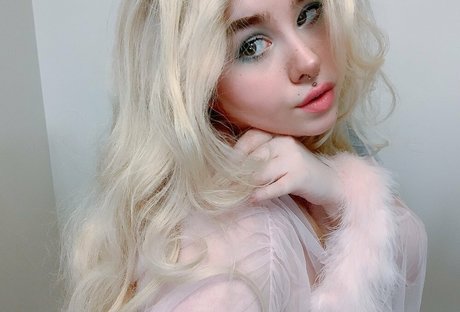 skinny black teen onlyfans nudes image