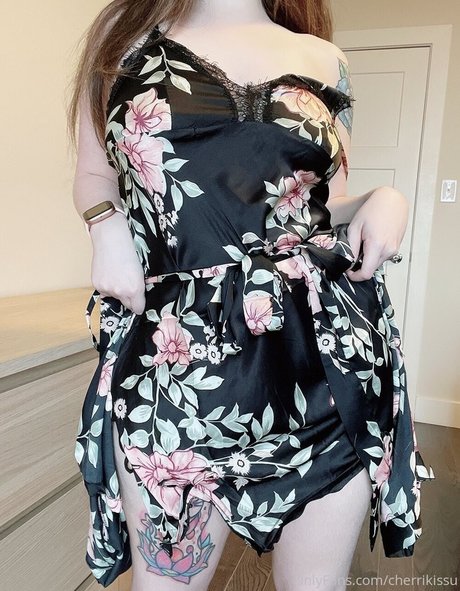 cherrikissu star high quality pics