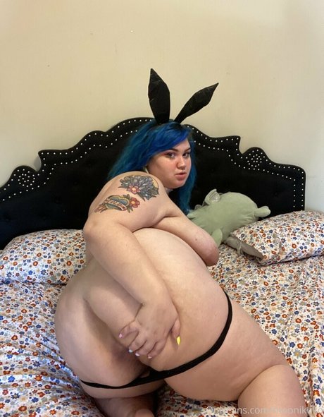 moonikuko top model pic