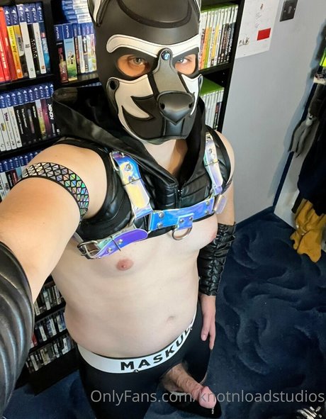 knotnloadstudios model beautiful photos