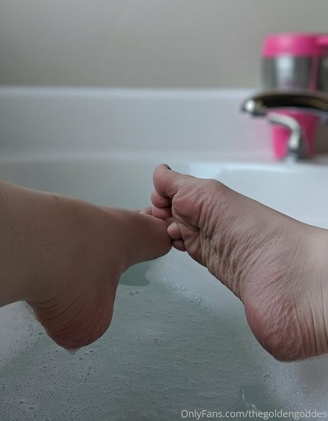 TheGoldenGoddes exclusive pornstar photos