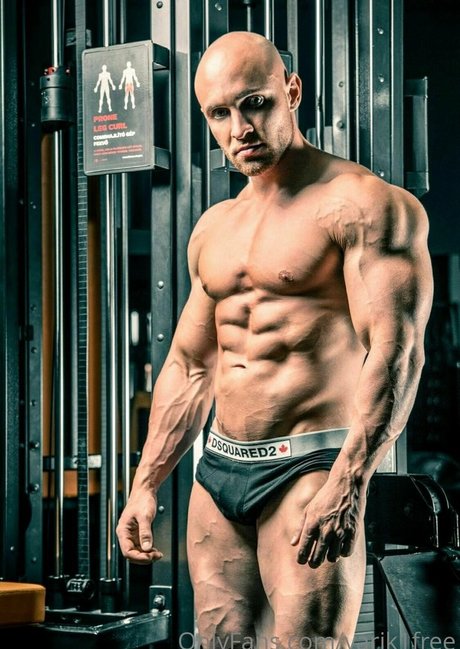 yarik1free model adult gallery