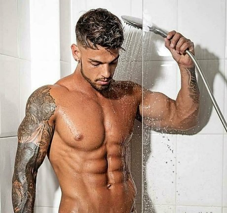 tattooed shemale onlyfans best gallery