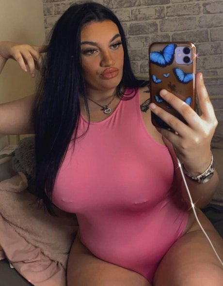 Chloe Ann Whitham naked pornstar pics