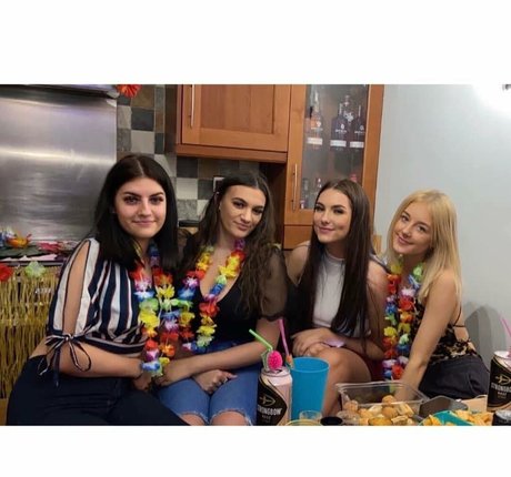 Chloe Ann Whitham erotic star images