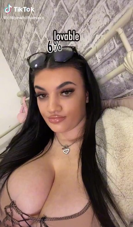 Chloe Ann Whitham star pretty image