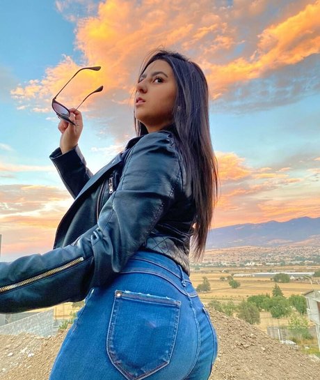 Danahe Vasquez high quality actress picture