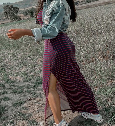 18 year old onlyfans perfect picture