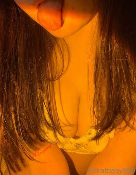 Kitkatbaby999 star sex images