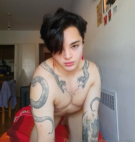 freeviper des porn actress pic