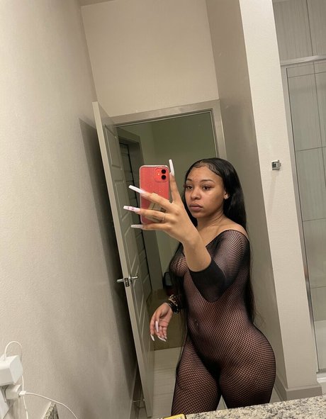 vvkayb high quality actress pic