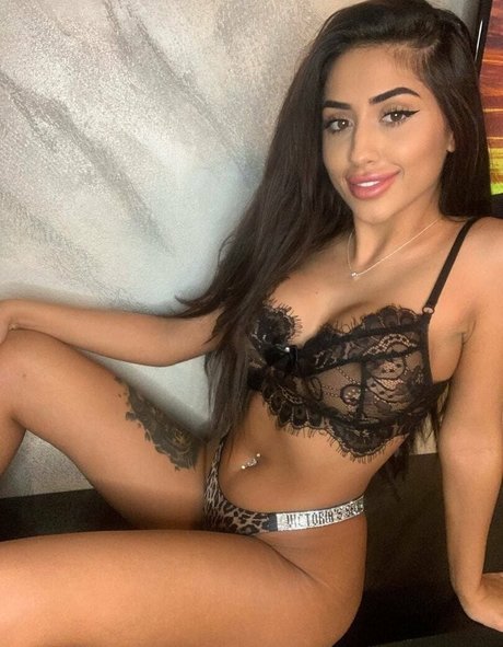 black threesome onlyfans porno gallery