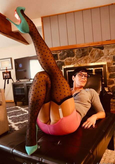 princessaf1972 model pretty pics