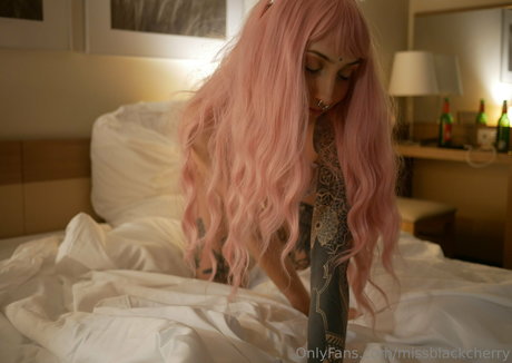 missblackcherry pretty actress photos