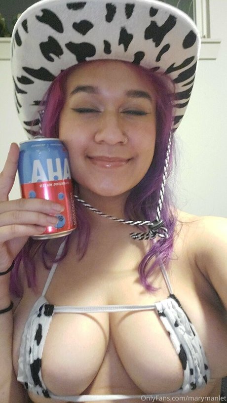 Marymanlet model art gallery