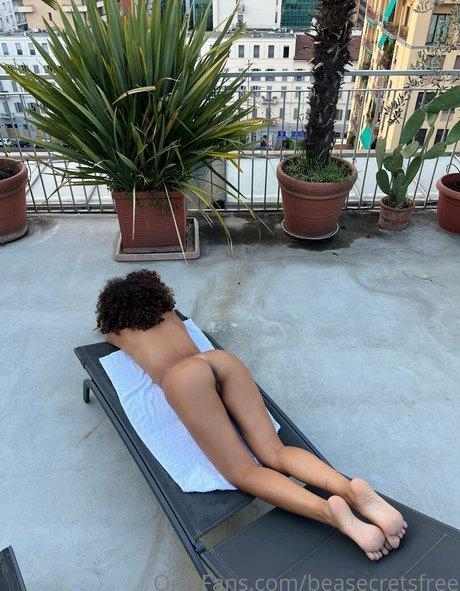 beasecretsfree sexy star pics