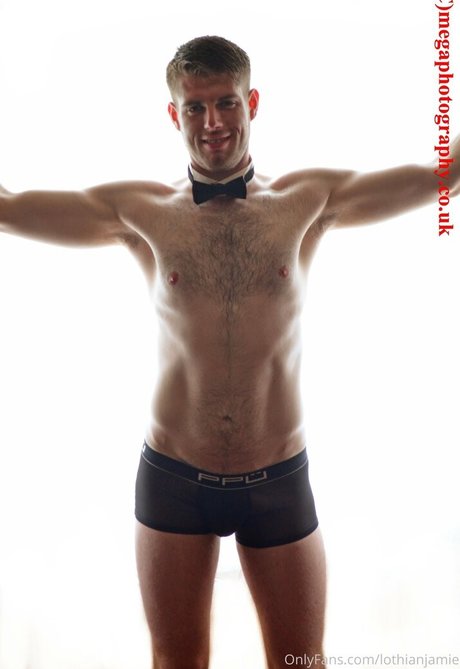 lothianjamie nudes model img