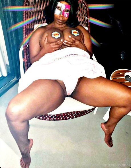 xxmasjones model pictures