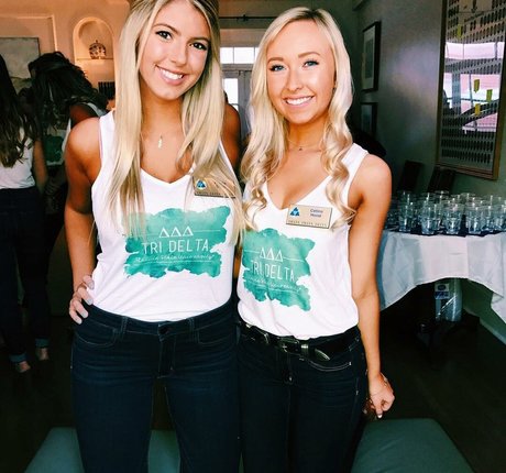 Noelle Starr high quality pornstar galleries