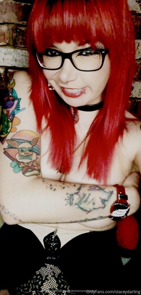 Staceydarling15 naked model pics