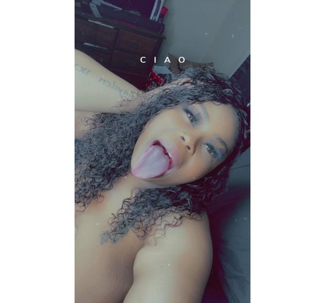 juicaaayyee model pretty img