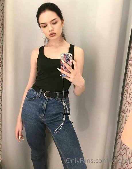 kira of high quality star images