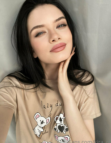 kira of model archive