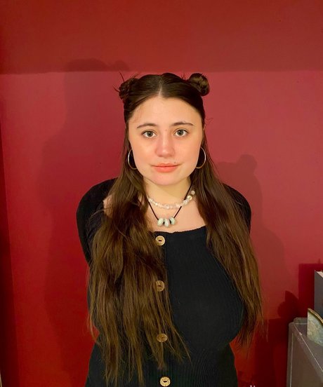 Lia Marie Johnson model exclusive archive