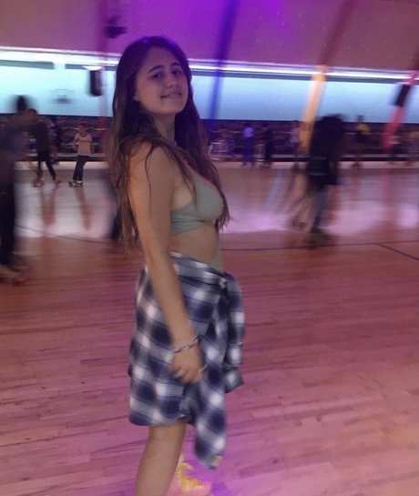 Lia Marie Johnson star naked gallery