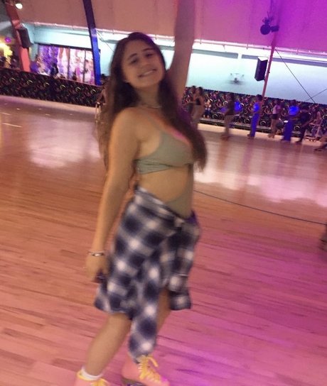 nylon feet onlyfans free naked pictures