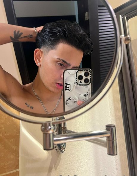 blonde famous onlyfans pornos gallery