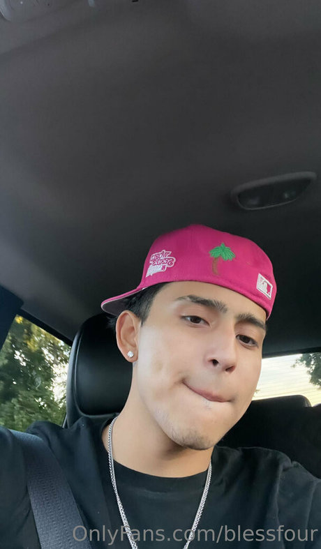 nude strip onlyfans sexy xxx picture