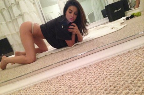 Mikaela Hoover pornstar art archive