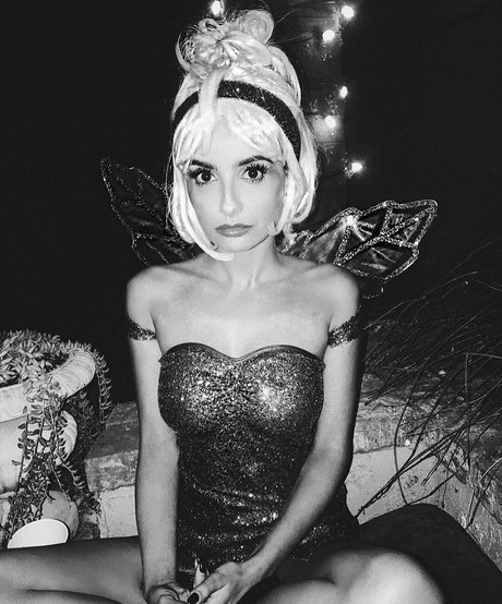 blonde cheerleader onlyfans hot naked picture