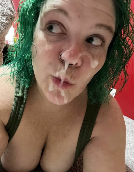 Kindlenark nude pornstar img