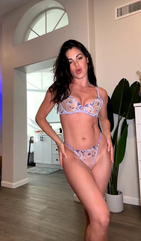 Kayla Fitzgerald star nude gallery