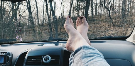 sexyfeetgallery sexy model image