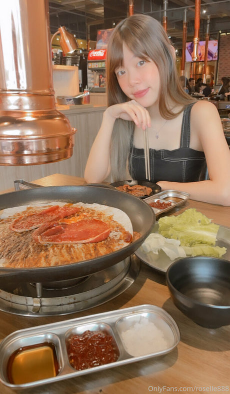 roselle888 art star galleries