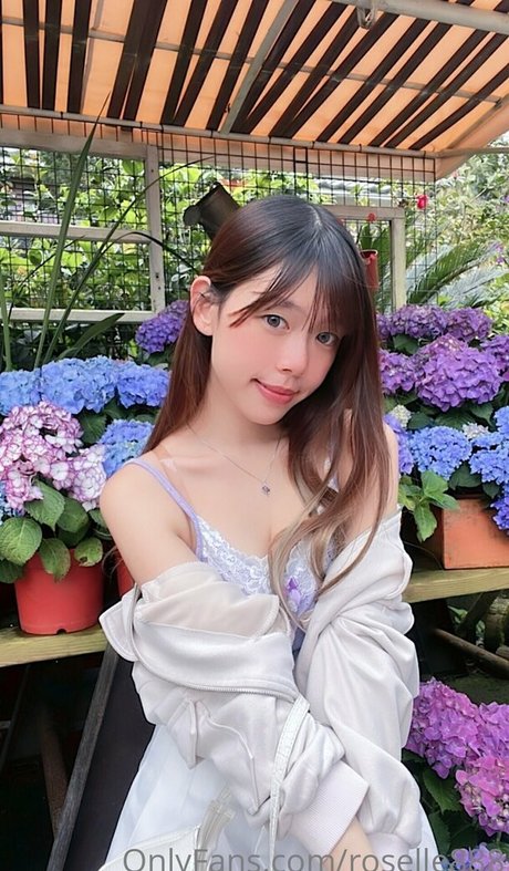 roselle888 pretty pornstar photo