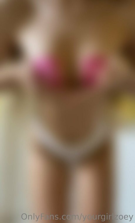 yourgirlzoey sex actress image